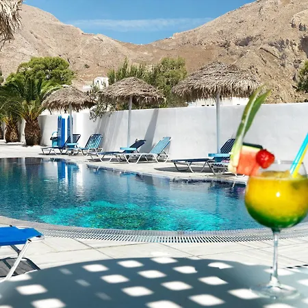 Valvis Lägenhetshotell Perissa (Santorini)